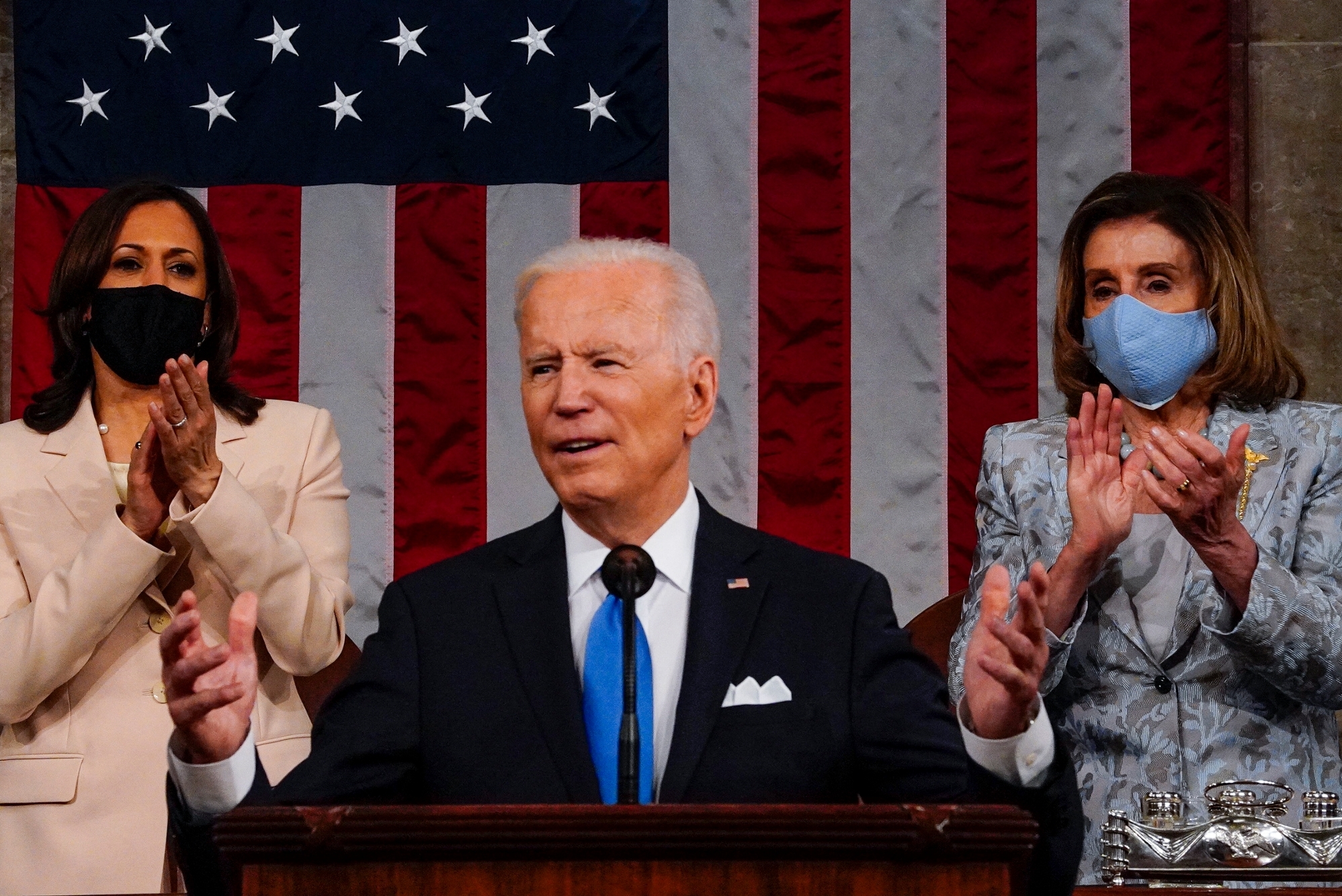 Vaccination, impôts, réforme de la police : ce qu’il faut retenir du discours de Joe Biden devant le Congrès américain