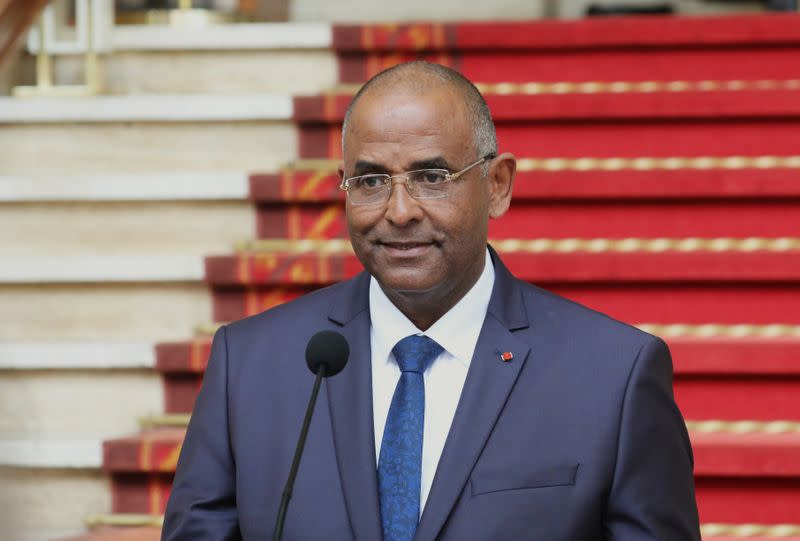 Le Premier ministre ivoirien Patrick Achi hospitalisé en France