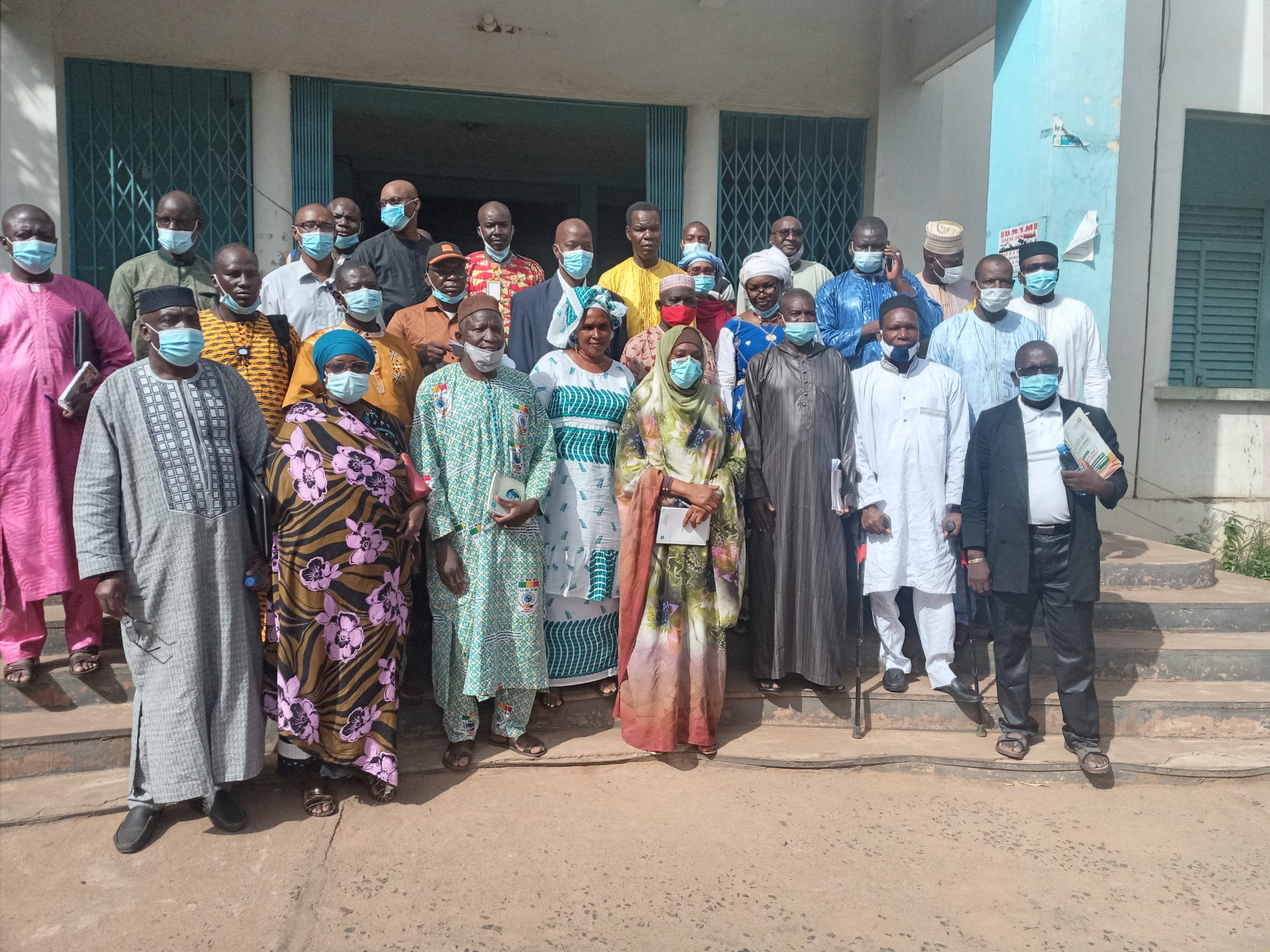 La ministre Mme Diéminatou Sangaré aux syndicats de la Santé : « Nous travaillerons à trouver la meilleure formule pour apaiser davantage le climat social »