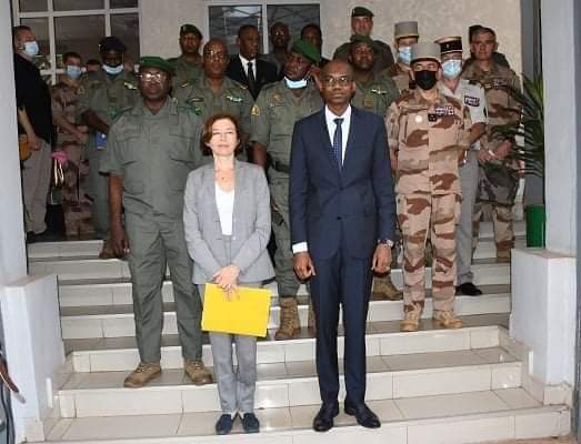 Lutte contre le terrorisme: La France exprime sa volonté de rester au Mali