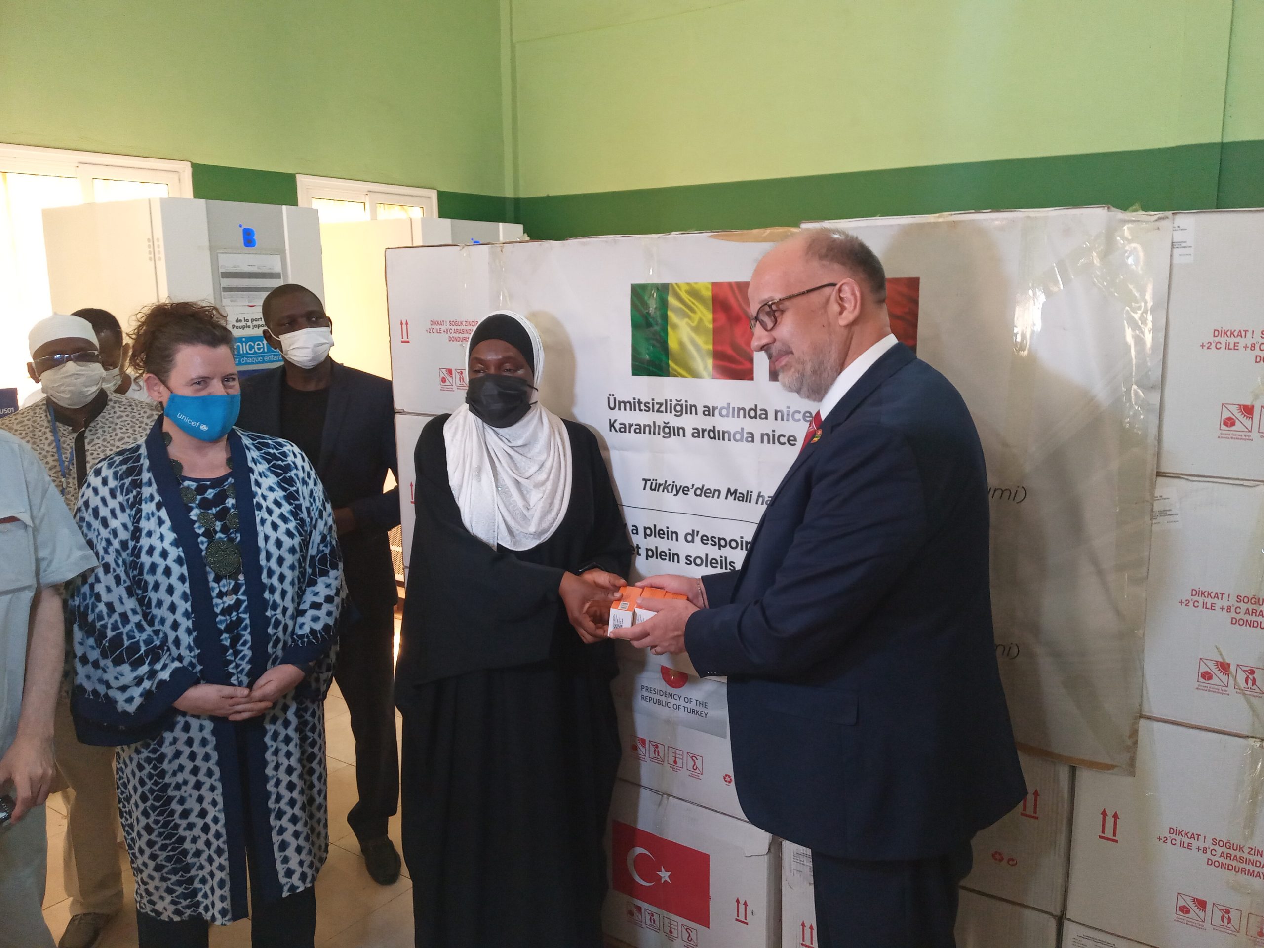 LUTTE CONTRE LA COVID-19 : La Turquie offre 500 000 doses de vaccin Sinovac au Mali