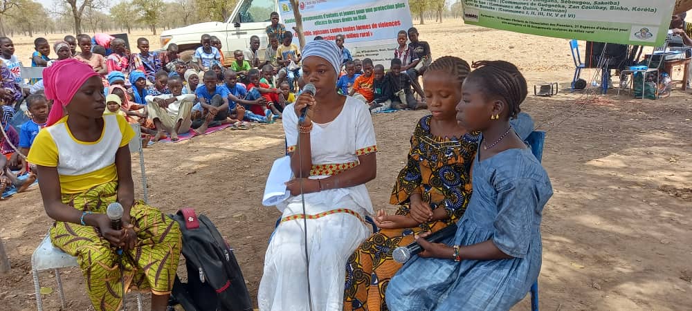 Protection des enfants en milieu rural : GRADEM joue sa partition dans la commune de Binko