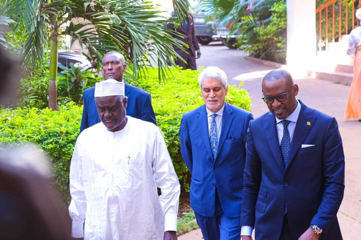 Mali: Le président de la Commission de l’UA reçu par le ministre des Affaires étrangères