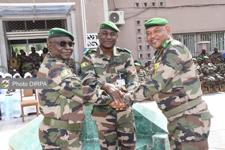 Passation de Commandement : Le Général de Brigade Harouna SAMAKE s’installe …