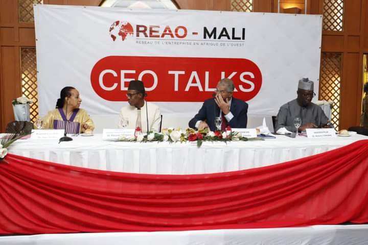 Rentrée Annuelle de l’Edition 2023 du Réseau de l’Entreprise en Afrique de l’Ouest (REAO-Mali): le ministre SANOU représente le Premier ministre.