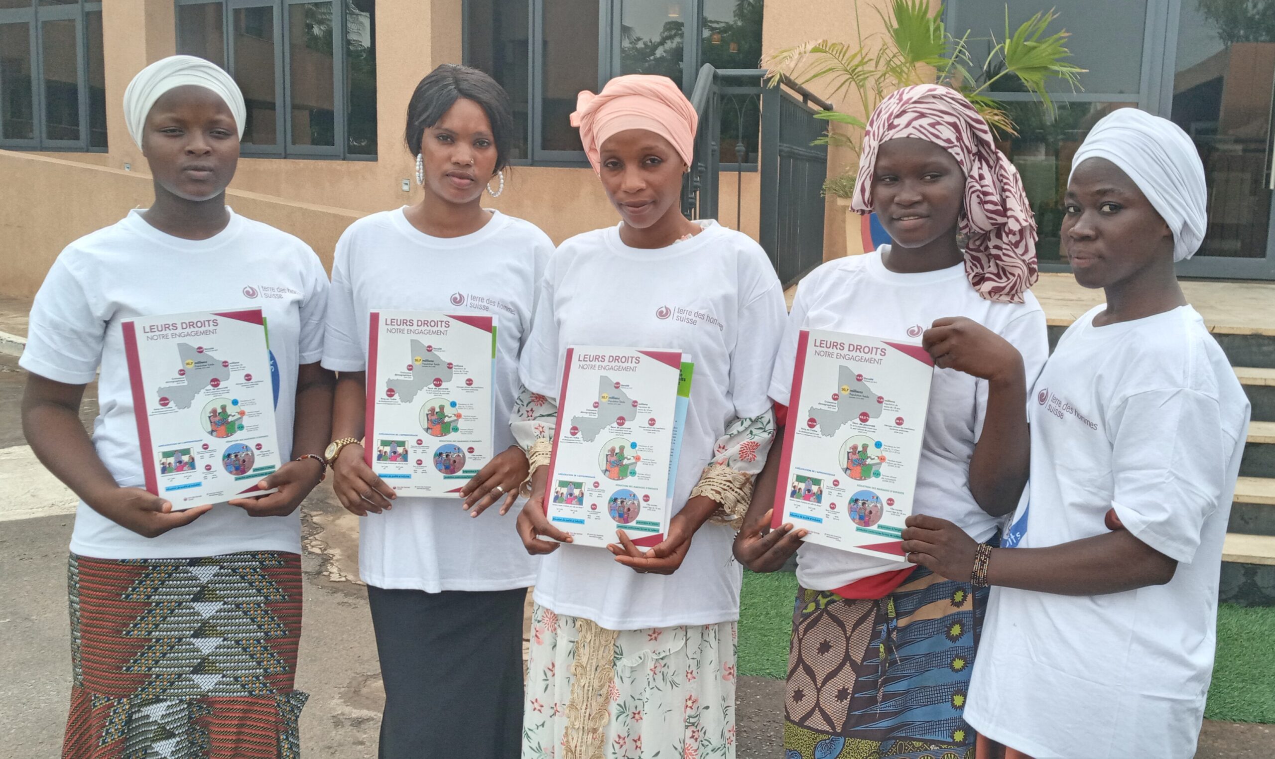 Mali-Commémoration de la Journée mondiale contre le travail des enfants : Les jeunes filles aide-ménagères interpellent les autorités sur la formalisation de leur travail