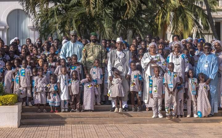 Journée nationale des Pupilles : le Président Assimi GOÏTA respecte la tradition par une cérémonie a Koulouba