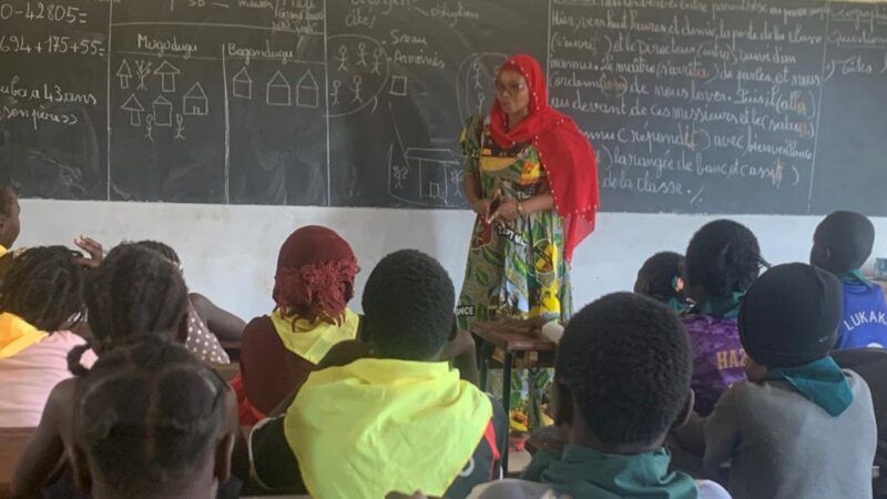 Renforcement de la cohésion sociale à Bamako, Fana et Ségou : GRADEM forme des enfants pionniers en écocitoyenneté, citoyenneté et en production de bandes dessinées