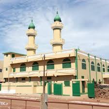 Mali- Flagrant délit d’escroquerie dans des mosquées de Niamakoro : Un faux Pasteur converti à musulman pris la main dans le sac