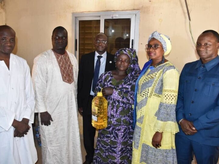 Centre Oasis du Point G : Le ministre Diarra Djéneba Sanogo accompagne les femmes fistuleuses