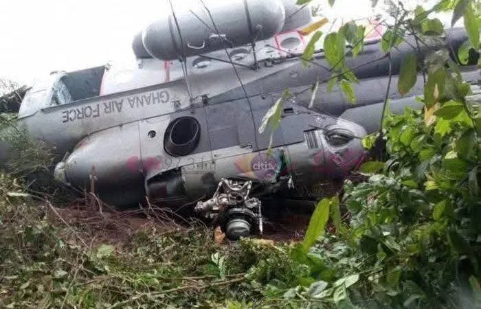 Ghana: Le ministre de la Défense décède dans un crash d’hélicoptère avec 7 autres personnes