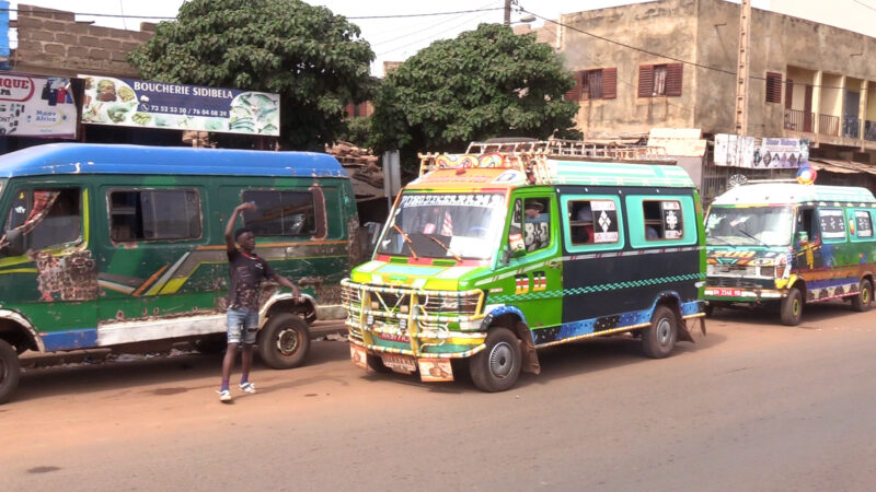 Mali-Amélioration de la fourniture de carburant : Les prix des transports urbains reviennent à la normale à Bamako