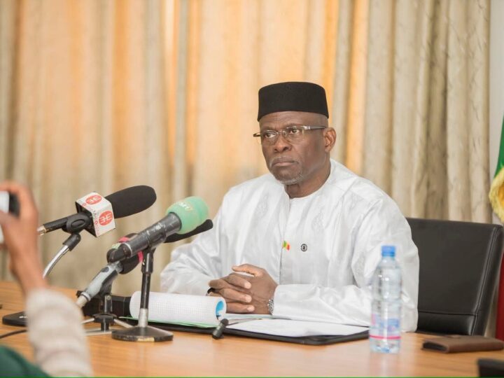 𝐏𝐫é𝐩𝐚𝐫𝐚𝐭𝐢𝐨𝐧 𝐝𝐮 𝐦𝐨𝐢𝐬 𝐝𝐞 𝐑𝐚𝐦𝐚𝐝𝐚𝐧 : 𝐥𝐞 𝐌𝐢𝐧𝐢𝐬𝐭𝐫𝐞 𝐝𝐞 𝐥’𝐈𝐧𝐝𝐮𝐬𝐭𝐫𝐢𝐞 𝐞𝐭 𝐝𝐮 𝐂𝐨𝐦𝐦𝐞𝐫𝐜𝐞 𝐫𝐚𝐬𝐬𝐮𝐫𝐞 𝐬𝐮𝐫 𝐥𝐚 𝐝𝐢𝐬𝐩𝐨𝐧𝐢𝐛𝐢𝐥𝐢𝐭é 𝐞𝐭 𝐥𝐚 𝐬𝐭𝐚𝐛𝐢𝐥𝐢𝐭é 𝐝𝐞𝐬 𝐩𝐫𝐢𝐱