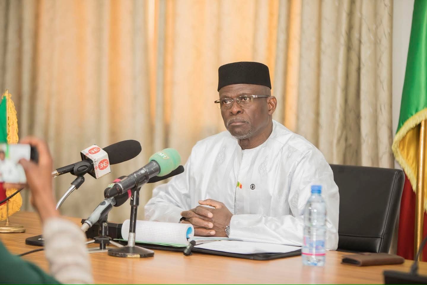 𝐏𝐫é𝐩𝐚𝐫𝐚𝐭𝐢𝐨𝐧 𝐝𝐮 𝐦𝐨𝐢𝐬 𝐝𝐞 𝐑𝐚𝐦𝐚𝐝𝐚𝐧 : 𝐥𝐞 𝐌𝐢𝐧𝐢𝐬𝐭𝐫𝐞 𝐝𝐞 𝐥’𝐈𝐧𝐝𝐮𝐬𝐭𝐫𝐢𝐞 𝐞𝐭 𝐝𝐮 𝐂𝐨𝐦𝐦𝐞𝐫𝐜𝐞 𝐫𝐚𝐬𝐬𝐮𝐫𝐞 𝐬𝐮𝐫 𝐥𝐚 𝐝𝐢𝐬𝐩𝐨𝐧𝐢𝐛𝐢𝐥𝐢𝐭é 𝐞𝐭 𝐥𝐚 𝐬𝐭𝐚𝐛𝐢𝐥𝐢𝐭é 𝐝𝐞𝐬 𝐩𝐫𝐢𝐱