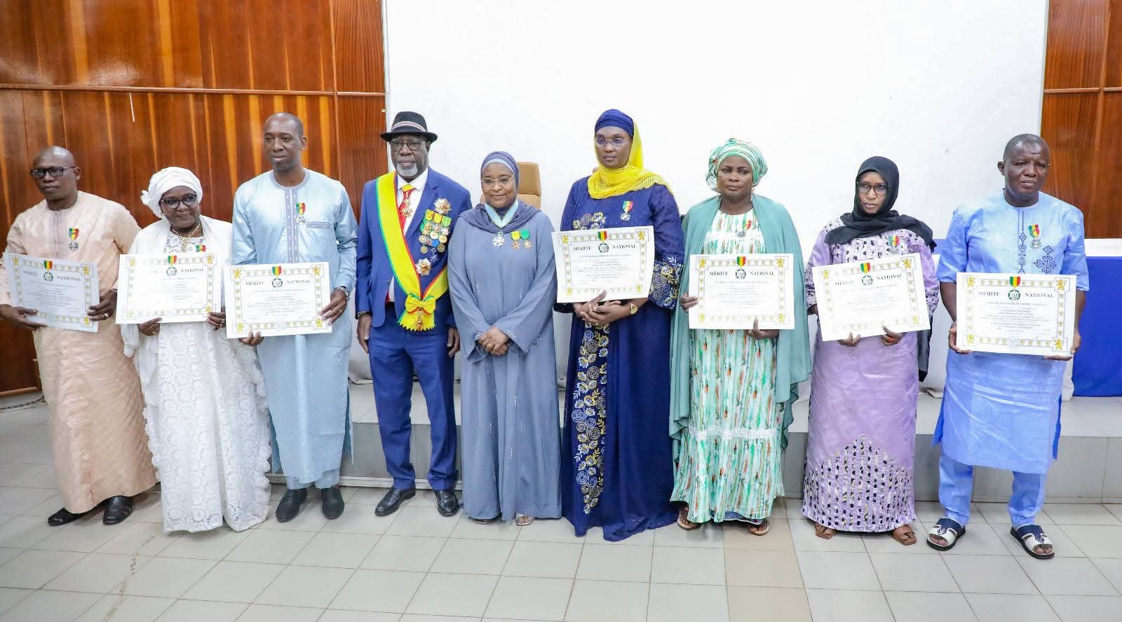 𝐋𝐚 𝐍𝐚𝐭𝐢𝐨𝐧 𝐫𝐞𝐜𝐨𝐧𝐧𝐚𝐢𝐬𝐬𝐚𝐧𝐭𝐞 : 𝟐𝟔 𝐜𝐚𝐝𝐫𝐞𝐬 𝐝𝐞 𝐥𝐚 𝐒𝐚𝐧𝐭é 𝐞𝐭 𝐝𝐮 𝐃é𝐯𝐞𝐥𝐨𝐩𝐩𝐞𝐦𝐞𝐧𝐭 𝐬𝐨𝐜𝐢𝐚𝐥 𝐝é𝐜𝐨𝐫é𝐬