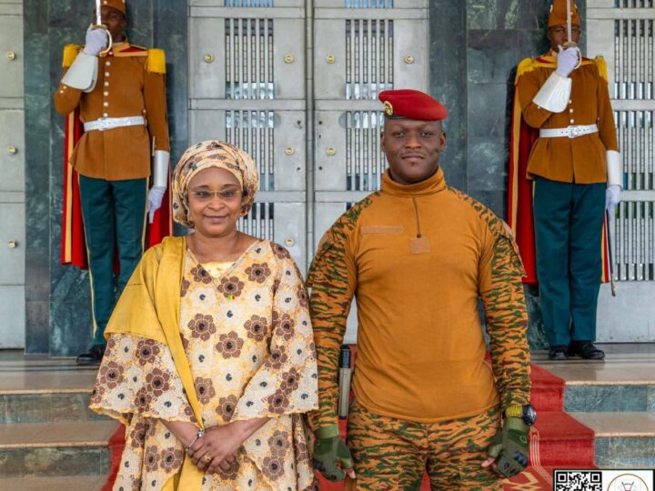 𝐄𝐧 𝐦𝐚𝐫𝐠𝐞 𝐝𝐮 𝐅𝐎𝐍𝐀𝐅𝐈𝐒 à 𝐎𝐮𝐚𝐠𝐚𝐝𝐨𝐮𝐠𝐨𝐮 : 𝐥𝐞𝐬 𝐦𝐢𝐧𝐢𝐬𝐭𝐫𝐞𝐬 𝐚𝐟𝐫𝐢𝐜𝐚𝐢𝐧𝐬 𝐝𝐞 𝐥𝐚 𝐒𝐚𝐧𝐭é 𝐫𝐞ç𝐮𝐬 𝐞𝐧 𝐚𝐮𝐝𝐢𝐞𝐧𝐜𝐞 𝐩𝐚𝐫 𝐥𝐞 𝐏𝐫é𝐬𝐢𝐝𝐞𝐧𝐭 𝐝𝐮 𝐅𝐚𝐬𝐨