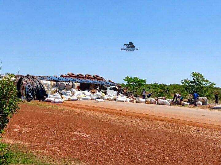 Camion renversé sur la route à Bandiagara: 6 réfugiés burkinabés perdent la vie