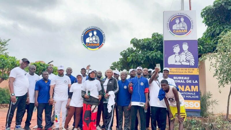 Promotion de la Santé à SIKASSO : La CANAM organise une marche de 10 km à travers la ville