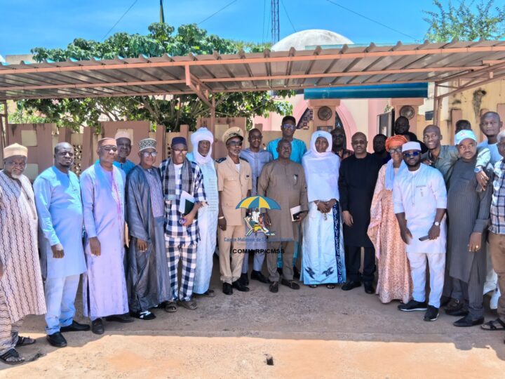 Les Administrateurs de la CMSS s’enquièrent des conditions de travail des agents de la direction régionale de Koulikoro : Les difficultés et des besoins clairement identifiés.